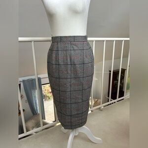 Vintage DAKS London Skirt Plaid Midi Pencil Black White Red XS Office Business